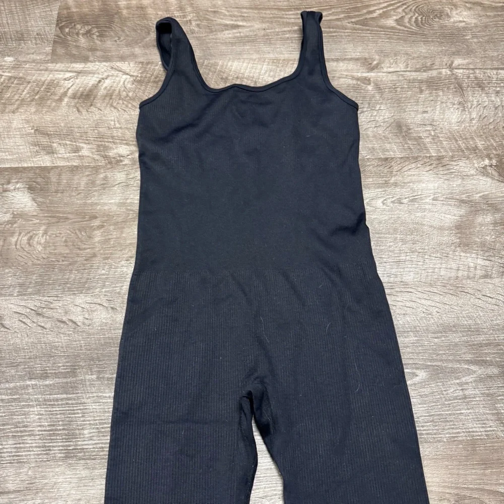 OQQ Black Ribbed Jumpsuit Size Medium